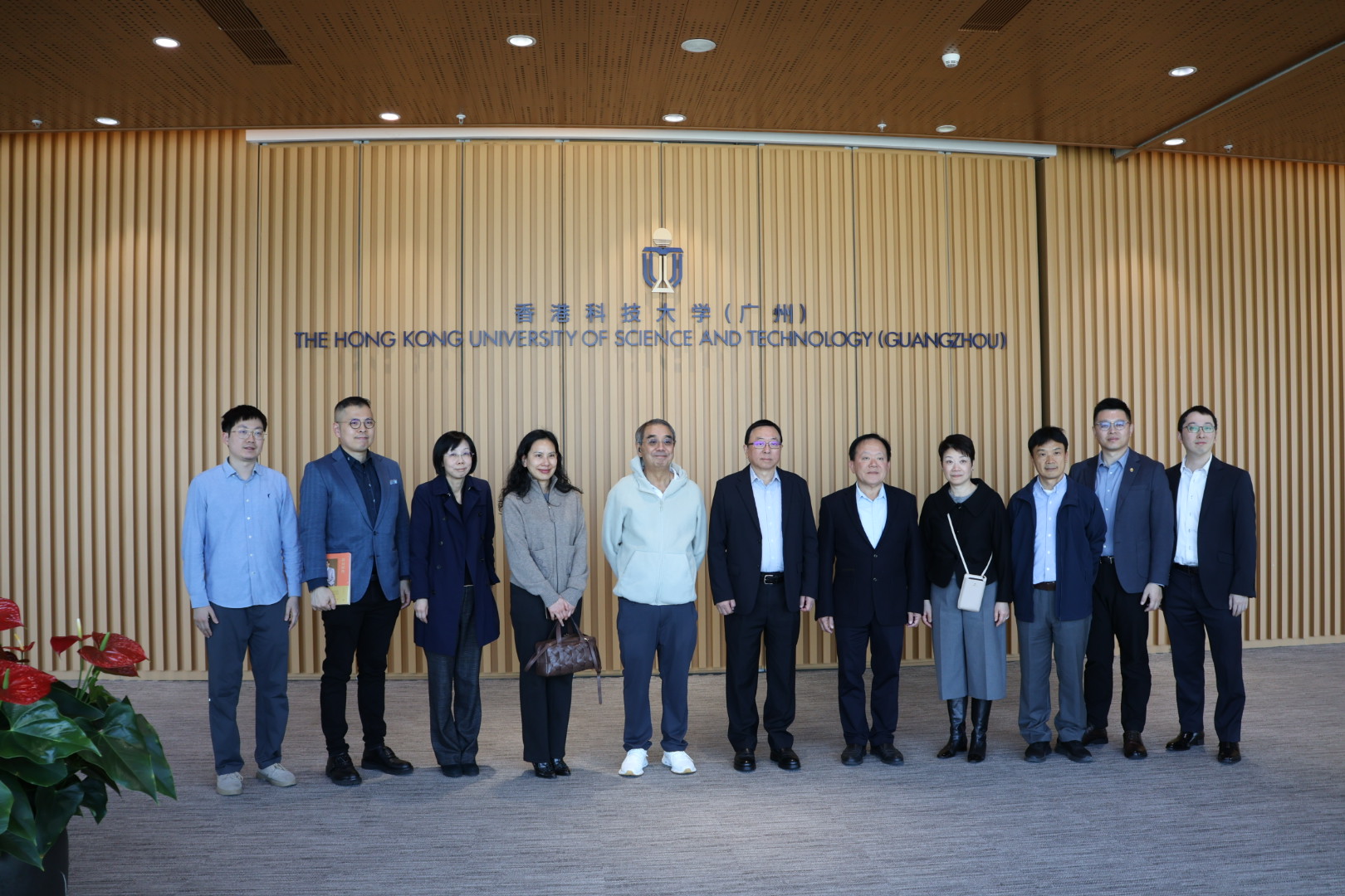 Yonghang received the best oral presentation award in 2025 ICEMS